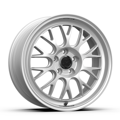 fifteen52 Holeshot RSR 18x8.5 5x112 42mm ET 57.1mm Center Bore Radiant Silver - RSHRS-88551+42