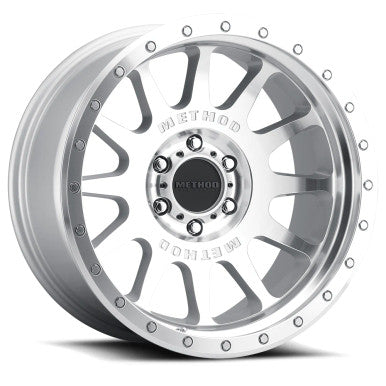 Method MR605 NV 20x10 -24mm Offset 8x6.5 121.3mm CB Machined/Clear Coat Wheel - MR60521080324N
