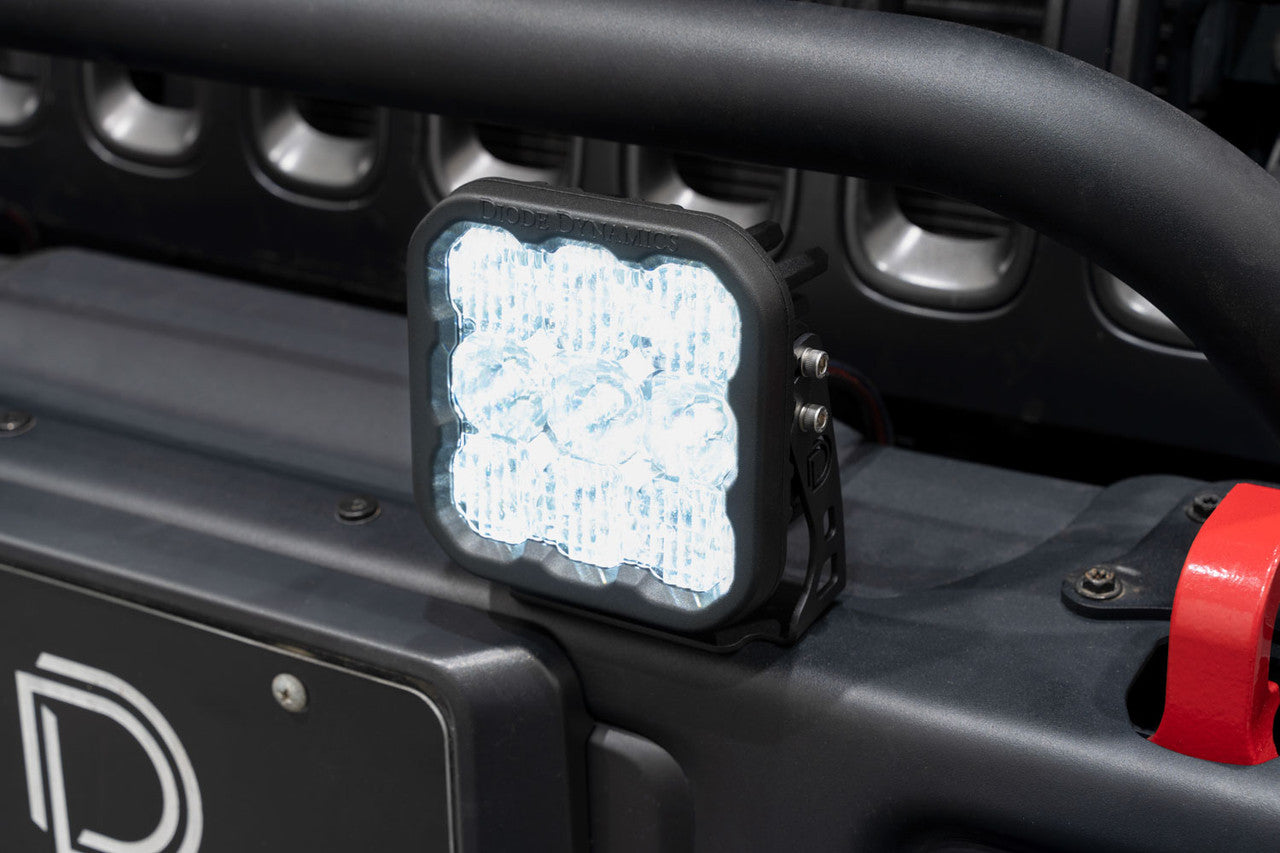 2018_jeep_wrangler_jk_ss5_studio_close_driver_on.jpg