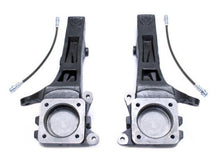 MaxTrac 05-18 Toyota Tacoma 2WD 6 Lug 4in Front Lift Spindles w/Extended DOT Compliant Brake Lines - 706840