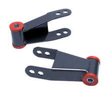 MaxTrac 97-03 Ford F-150 2WD/4WD 2in Rear Lowering Shackles - 410520