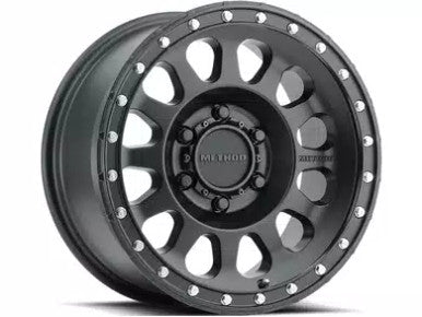 Method MR315 18x9 +18mm Offset 6x5.5 106.25mm CB Machined Wheel - Gloss Black Lip - MR315890601618