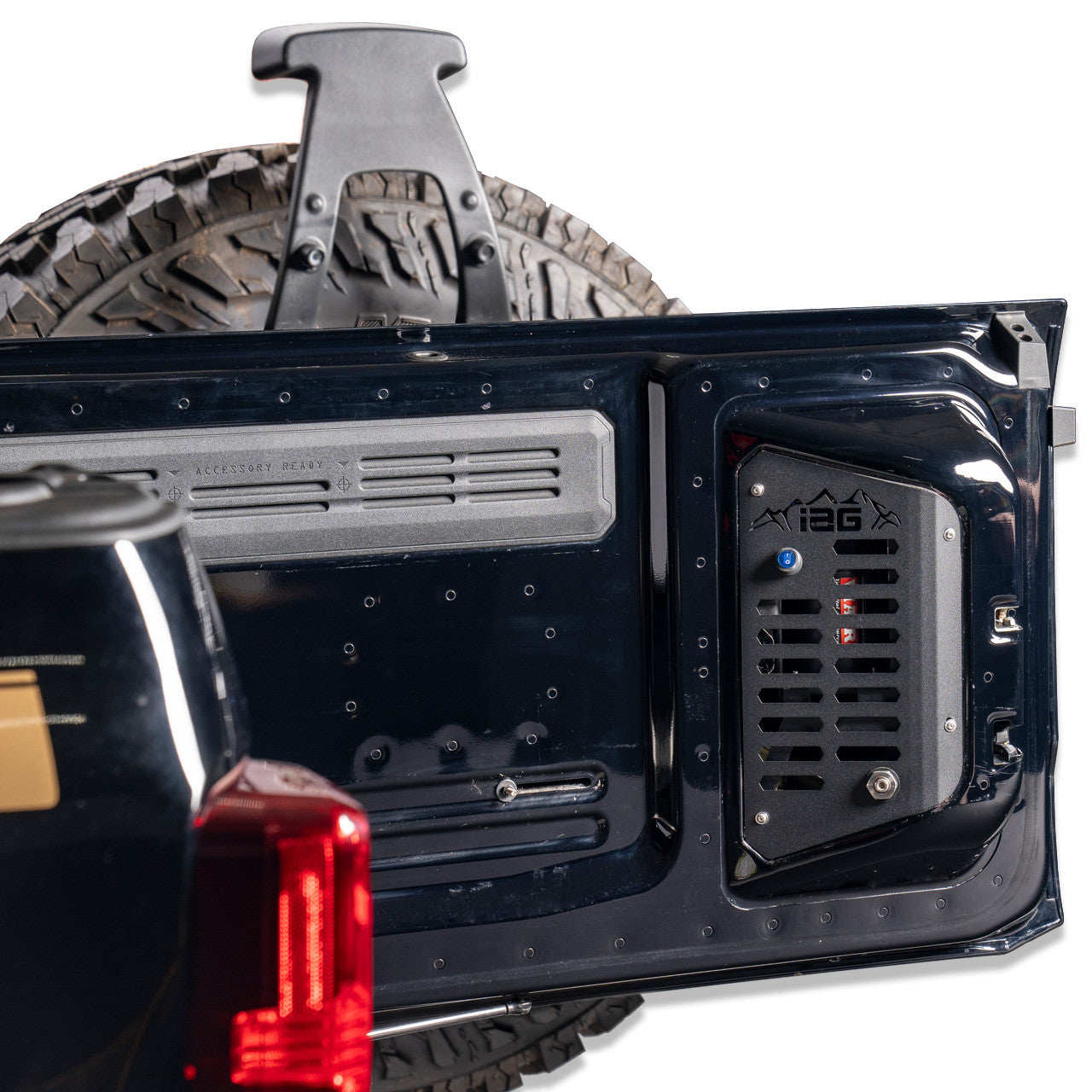 IAG Tailgate Air Compressor System 2021+ Ford Bronco - Installed