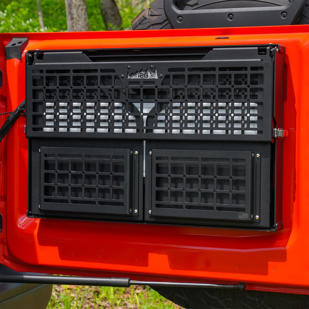 IAG Multilevel Tailgate Table with Cutting Board for 2021+ Ford Bronco - Installed 2