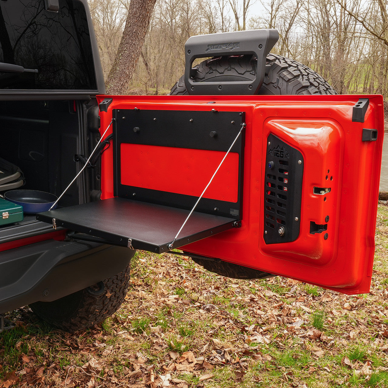 IAG Off-Road Base Camp Tailgate Table For 2021+ Ford Bronco - Installed and Open