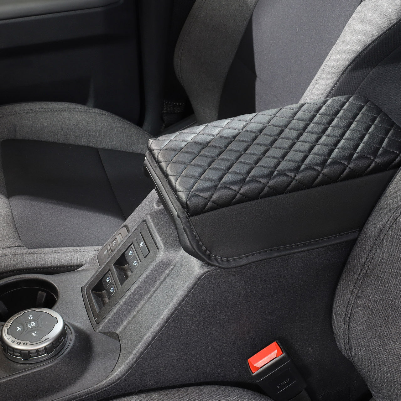 IAG I-Line Diamond Pattern Armrest Cover for 2021+ Ford Bronco - Image 2