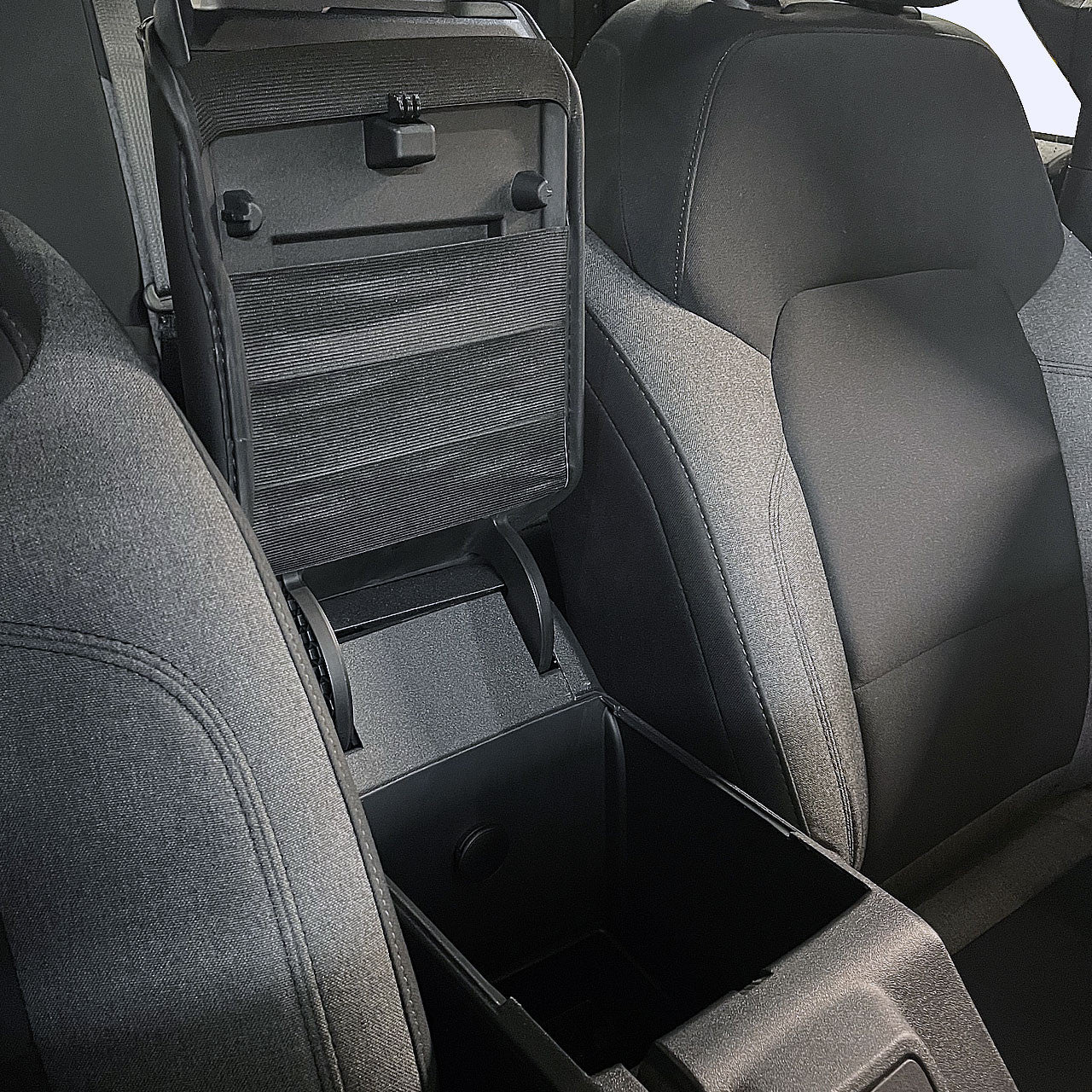 IAG I-Line Diamond Pattern Armrest Cover for 2021+ Ford Bronco - Open