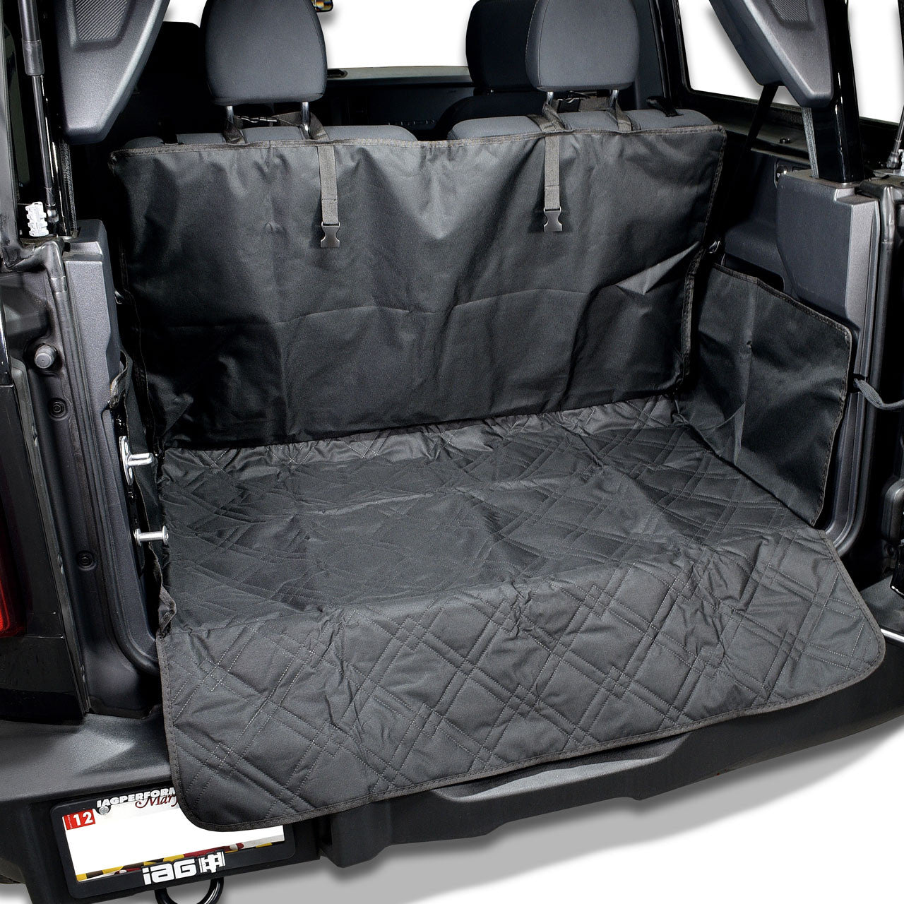 IAG I-Line Trunk Pet Mat for 2021+ Ford Bronco Two Door- Installed 1