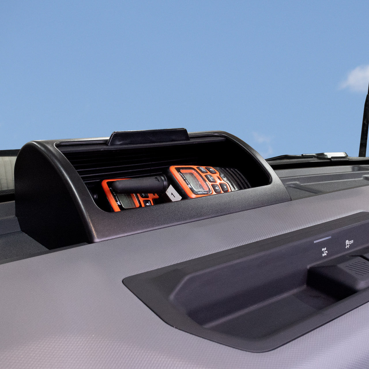IAG I-Line Dash Organizer with Accordion Door for 2021-24 Ford Bronco - Fitting Objects