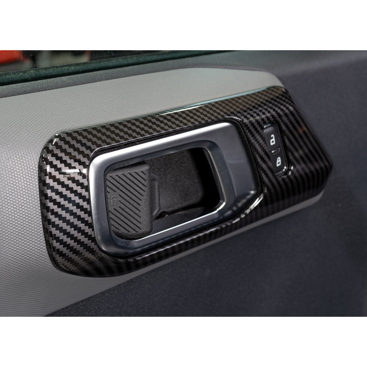 IAG I-Line 2pc Interior Door Handle Cover Gloss Carbon for 2021+ FordBronco Two Door - Installed