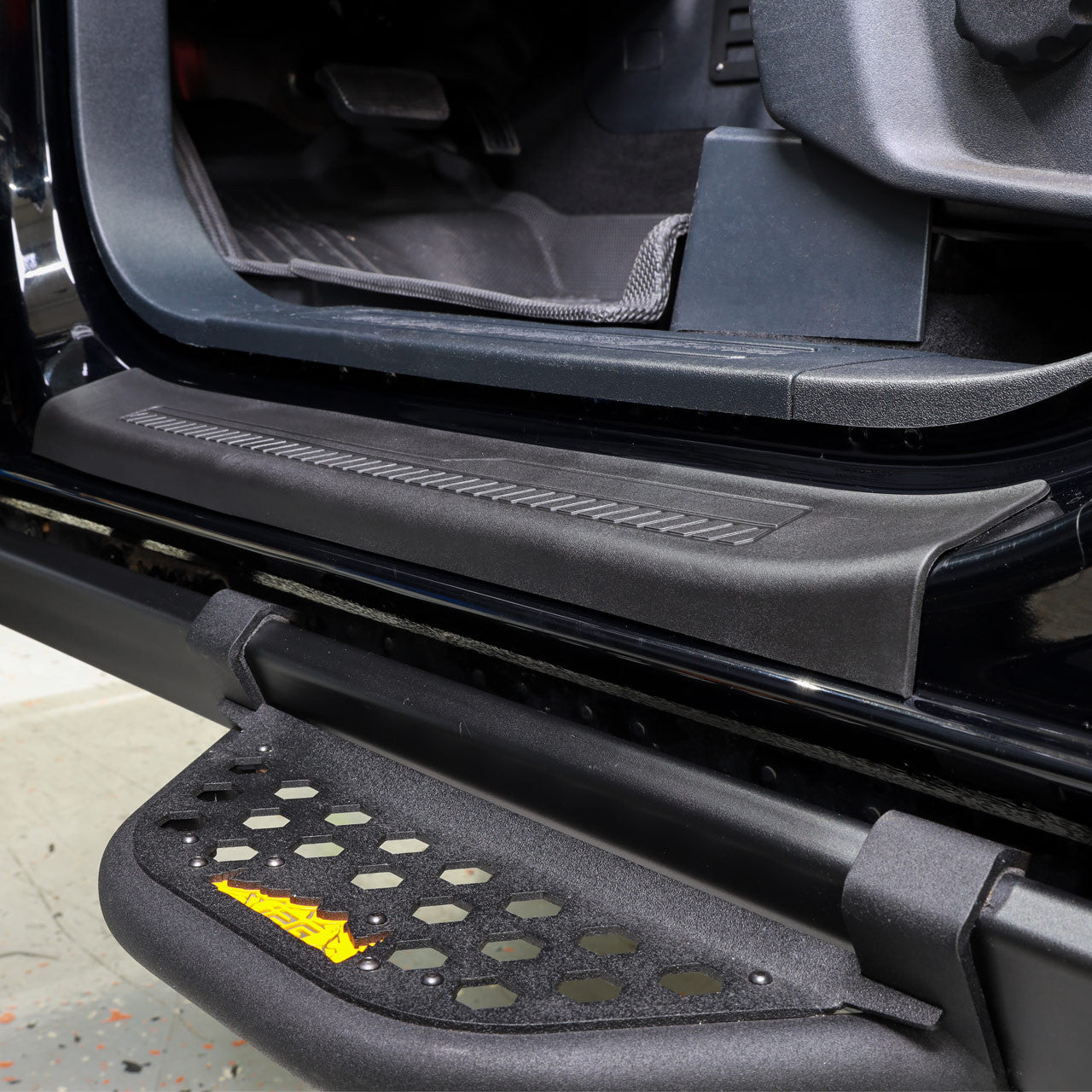 IAG I-Line TPE Door Sill Protector 4pc for 2021+ Ford Bronco Four Door - Front