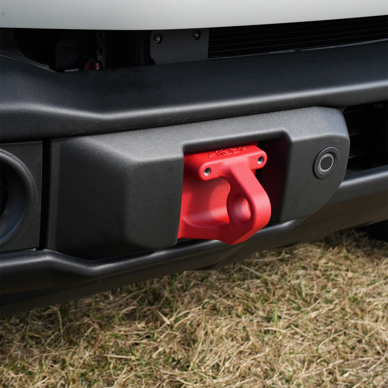 IAG Off-Road FMS Recovery Point Set for 21+ Ford Bronco - Red Install Close-up
