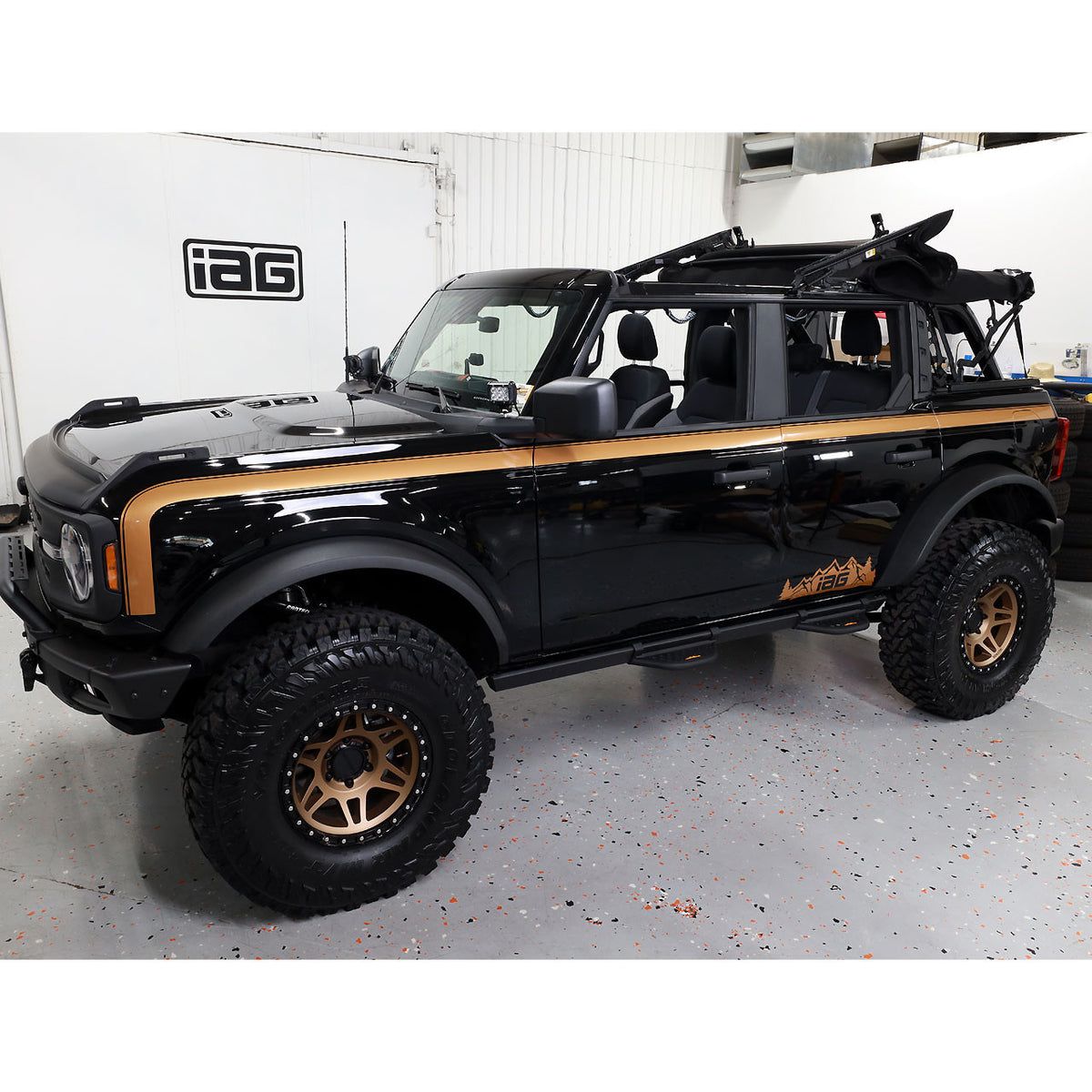 IAG V2 EZ-Step Add-on for 2021+ Ford Bronco - Installed