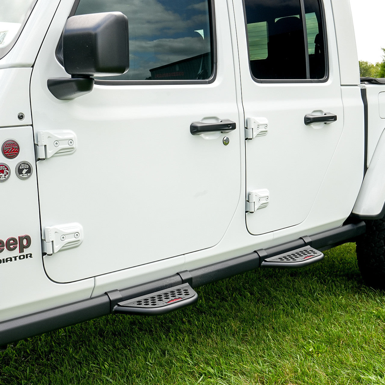 IAG EZ-Step® Add-on (2 Pair) for 2018+ Jeep Wrangler 4 Door / 2020-25 Gladiator - Installed 2