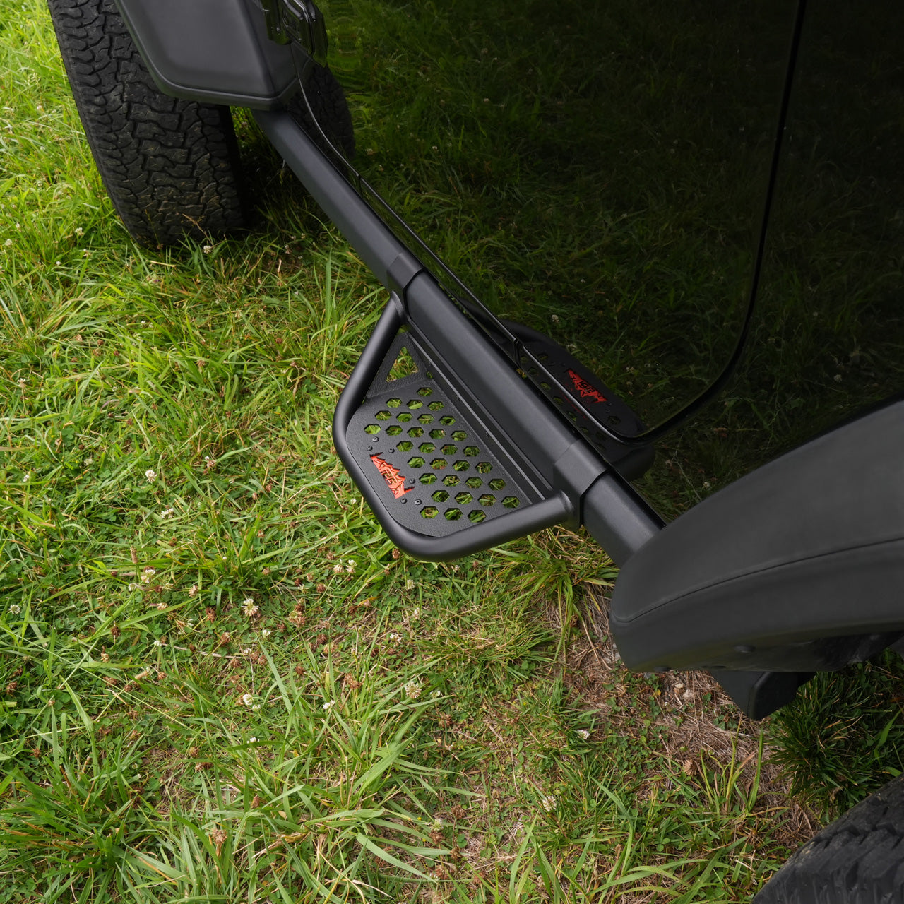 IAG Drop Down EZ-Step® Add-on (1 Pair) For 2018+ Jeep Wrangler 2 Door - Installed Top Angle