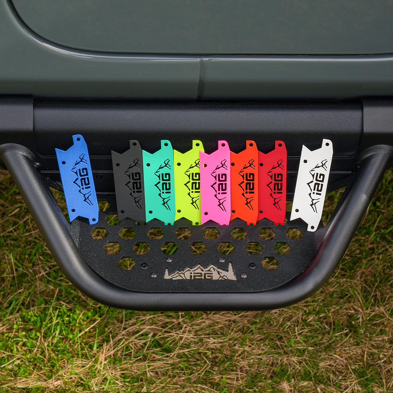 IAG Drop Down EZ-Steps® Add-on for 2018+ Jeep Wrangler 4 Door / 2020+ Gladiator - Color Plate Options