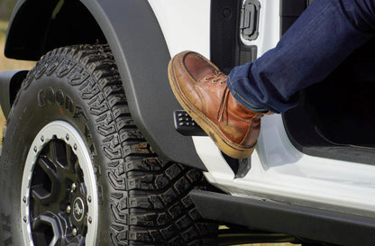 DV8 Offroad Foot Peg For 2021+ Ford Bronco - Pair - Black - Lifestyle