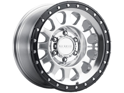 Method MR315 17x8.5 0mm Offset 6x5.5 106.25mm CB Polished Wheel - Gloss Black Lip - MR315785601700