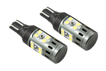 dd0394p_921_xpr_white_pair_1.jpg