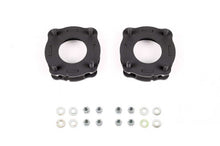 Fabtech 2022 Toyota Tundra 1.5in Leveling Kit - Front Spacers and Hardware - FTL5606