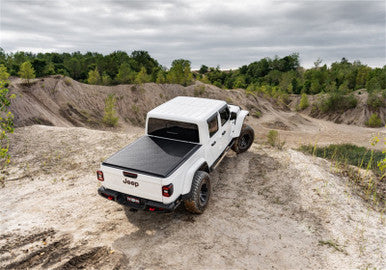Truxedo 2020 Jeep Gladiator 5ft Lo Pro Bed Cover - 523201