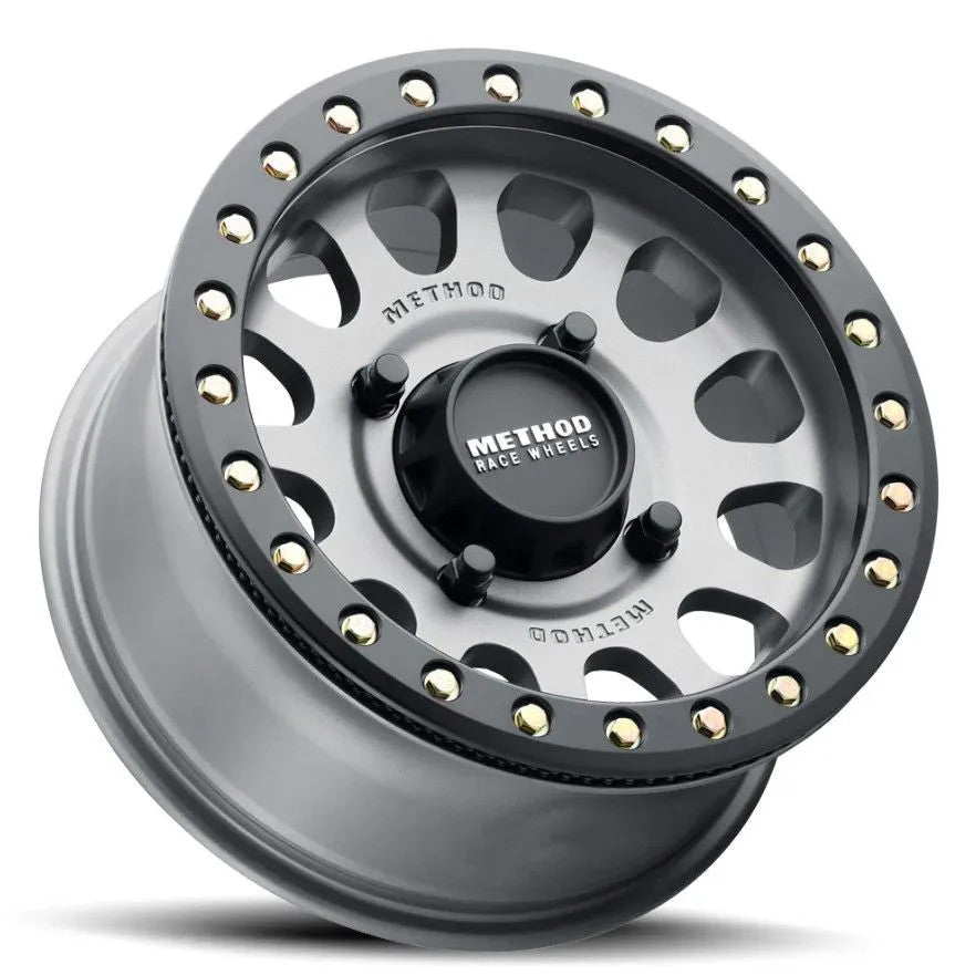 Method MR401 UTV Beadlock 15x7 / 5+2/38mm Offset / 5x4.5 / 72 CB Titanium - Matte Black Ring Wheel - MR40157012852B