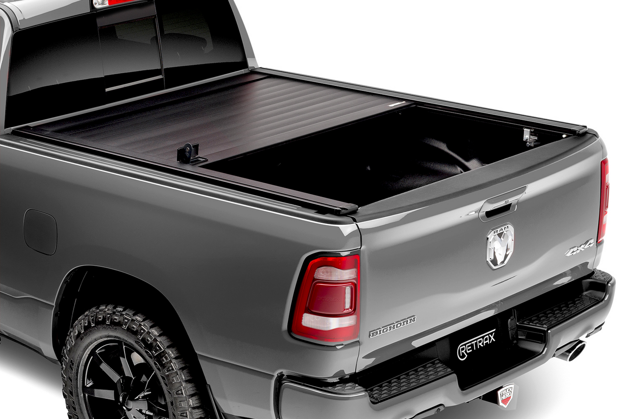 Retrax 2024 Toyota Tacoma 5ft Bed RetraxPRO XR - T-80870